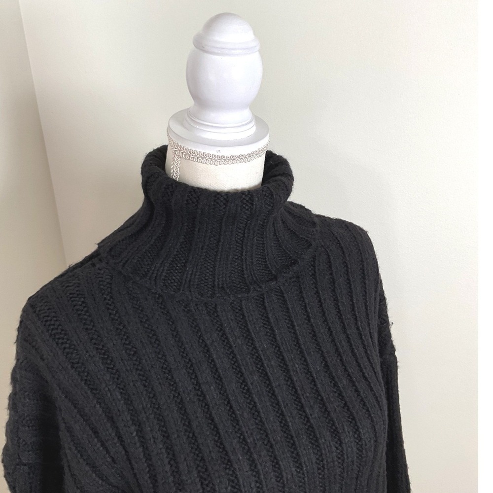 Topshop Womens Black Chunky Knit Ribbed Turtleneck Cropped Fuzzy Sweater US 4-6 - Picture 2 of 8